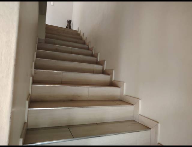 2 BEDROOM TOWNHOUSE FOR SALE IN VORNA VALLEY